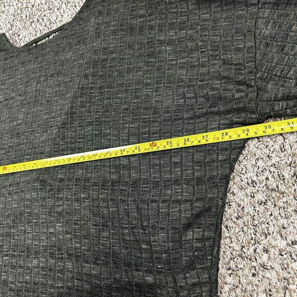 Forever 21+ Women's 2X Olive Green Ribbed 3/4 Sleeve Open Back Criss Cross Shirt - Picture 10 of 11
